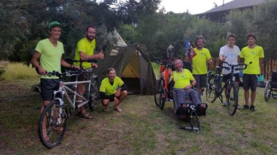 French cyclists for MS pass through Knysna